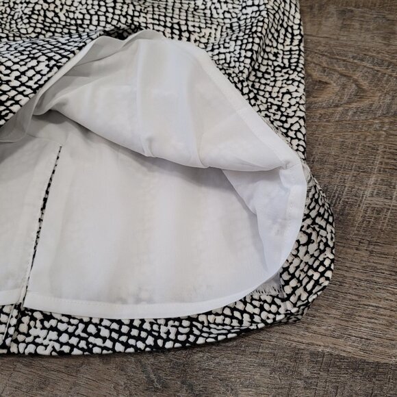 BANANA REPUBLIC | Pencil Skirt Patterned | Sz. 0 - Picture 3 of 8